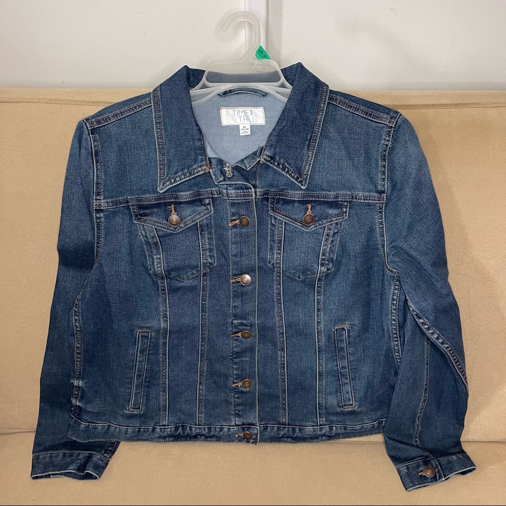 Time and tru Jean jacket